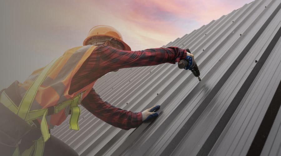 Professional gutter cleaning in March Air Reserve Base, CA